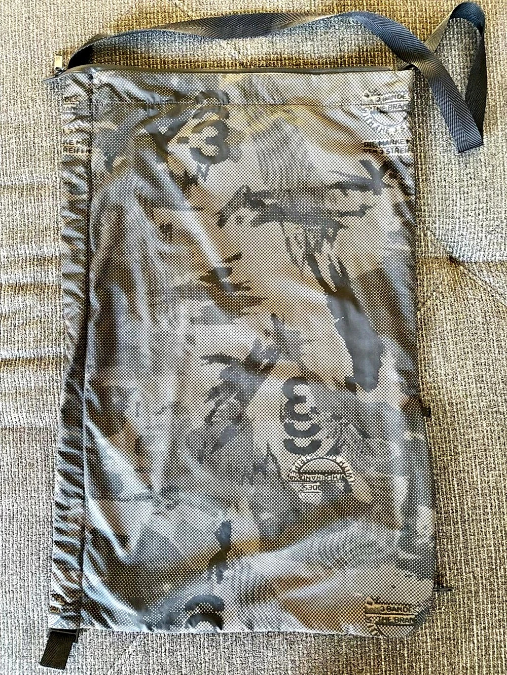Y-3 Abstract Tote by Yohji Yamamoto in Gray & Black Like New